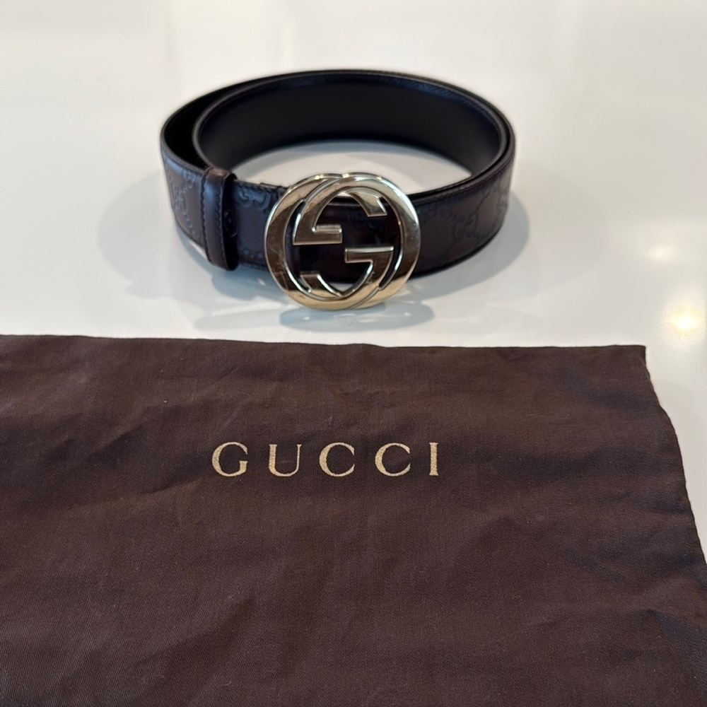Gucci Chocolate Brown Belt size 90